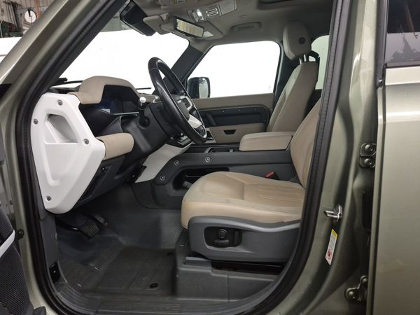 2021 Land Rover DEFENDER SE 110 SE