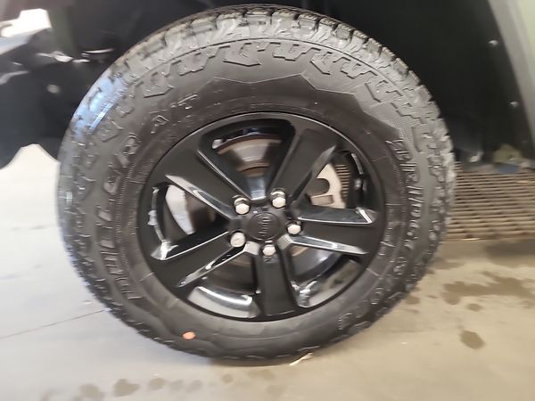 2023 Jeep Wrangler SAHARA ALTITUDE