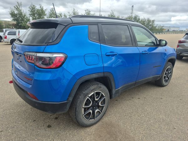 2024 Jeep COMPASS TRAILHAWK