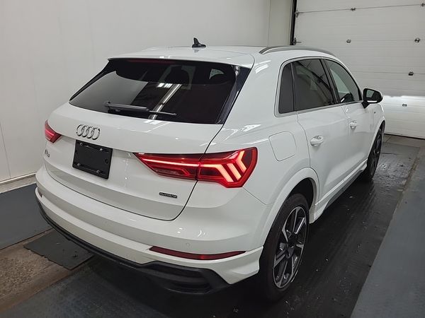 2024 Audi Q3 PROGRESSIV
