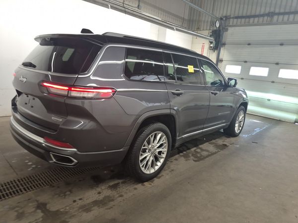 2022 Jeep Grand Cherokee L SUMMIT