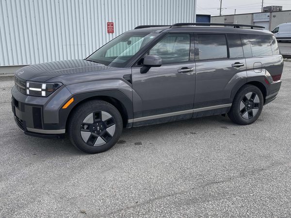 2025 Hyundai Santa Fe Hybrid Preferred