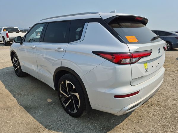 2024 Mitsubishi Outlander GT PREMIUM SEL, GT SR
