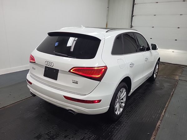 2017 Audi Q5 2.0T PROGRESSIV quattro Premium Plus