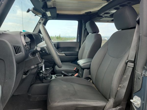2018 Jeep Wrangler JK 4x4 Sport