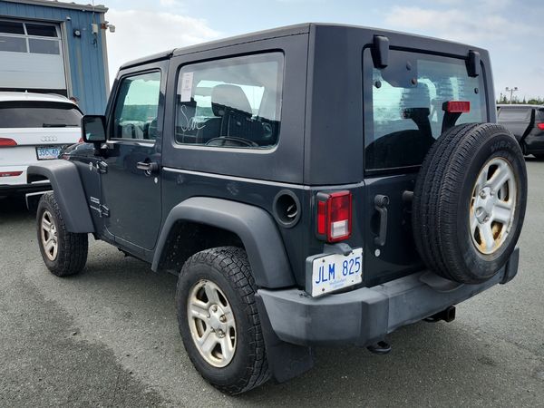 2018 Jeep Wrangler JK 4x4 Sport