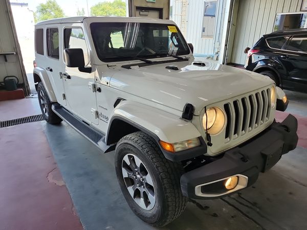 2023 Jeep Wrangler SAHARA