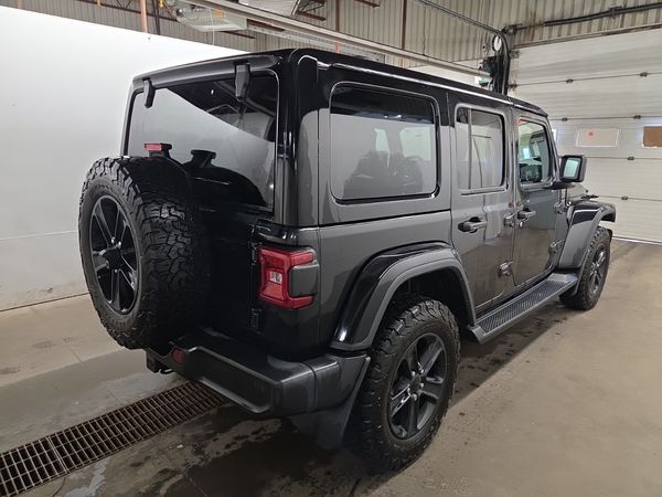 2022 Jeep Wrangler UNLIMITED SAHARA ALTITUDE