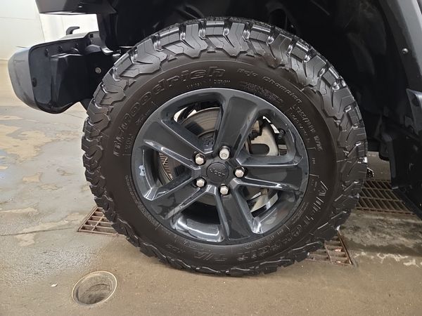 2022 Jeep Wrangler UNLIMITED SAHARA ALTITUDE