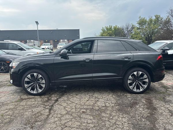 2025 Audi Q8 Progressiv quattro Progressiv