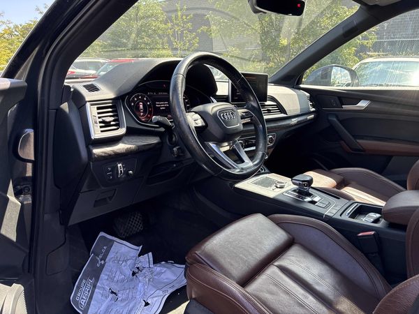 2018 Audi Q5 Technik quattro Prestige