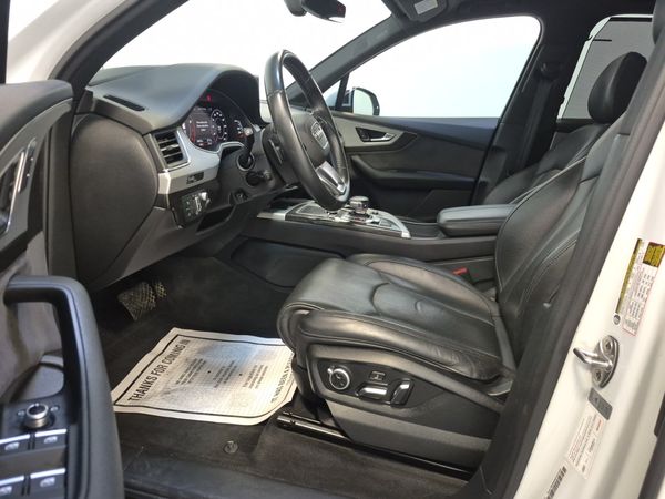 2019 Audi Q7 TECHNIK