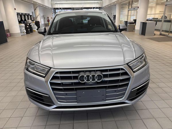 2018 Audi Q5 Progressiv quattro Premium Plus