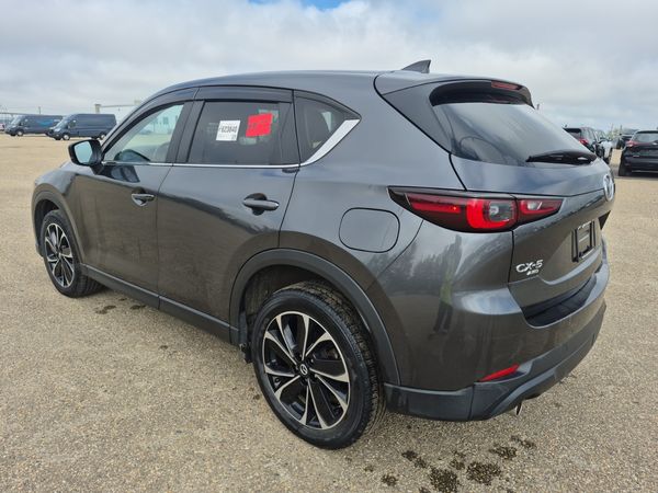 2024 Mazda CX-5 GS Preferred Package