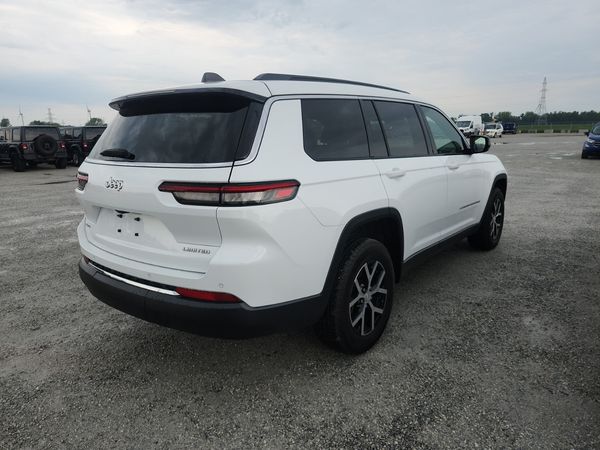 2024 Jeep Grand Cherokee L 4x4 Limited