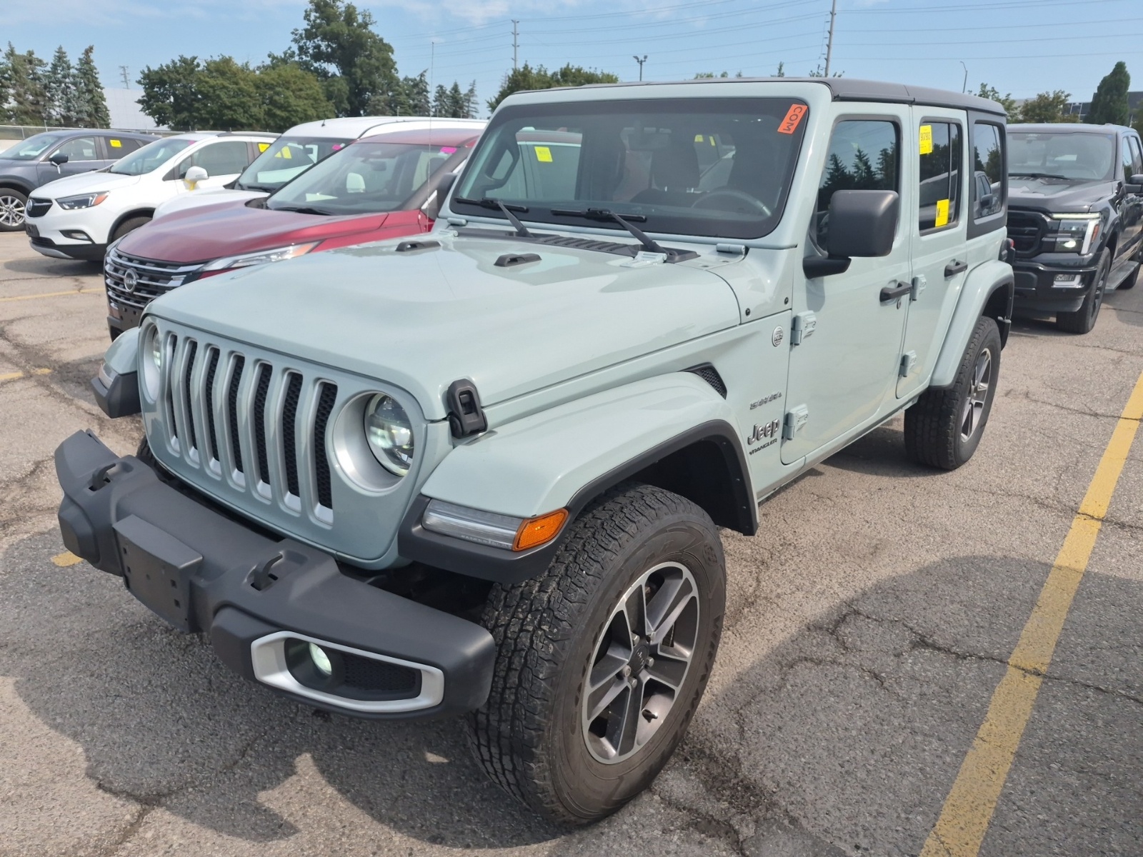 2023 Jeep Wrangler SAHARA