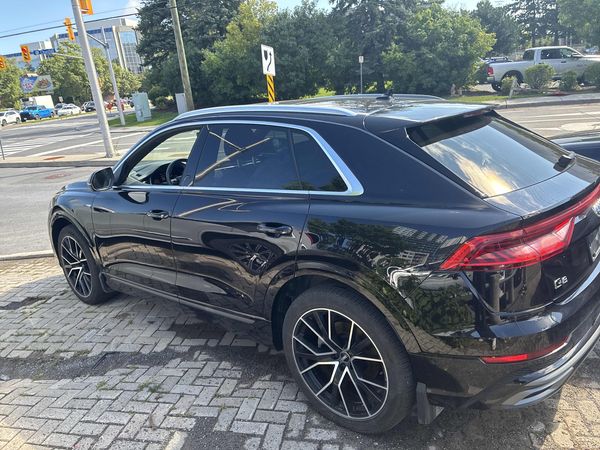 2019 Audi Q8 Technik S Line quattro Prestige