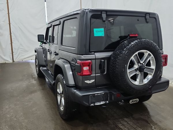 2021 Jeep Wrangler UNLIMITED SAHARA