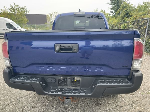 2022 Toyota Tacoma 4x4 Double Cab Auto SR5