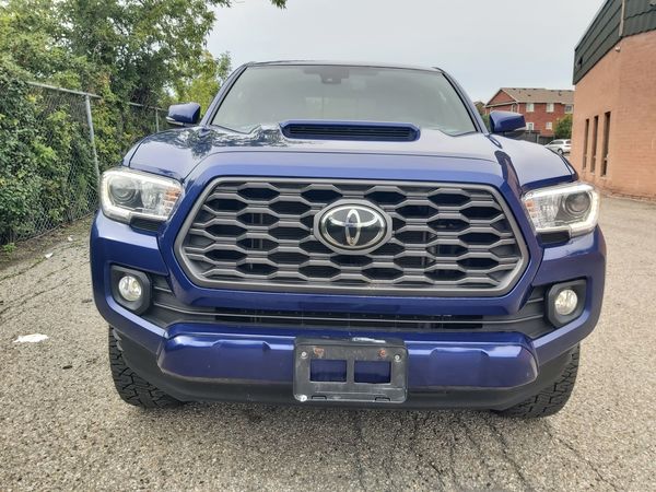 2022 Toyota Tacoma 4x4 Double Cab Auto SR5
