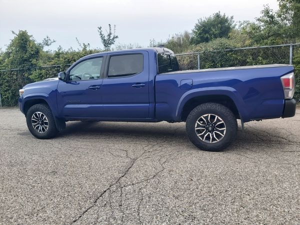 2022 Toyota Tacoma 4x4 Double Cab Auto SR5