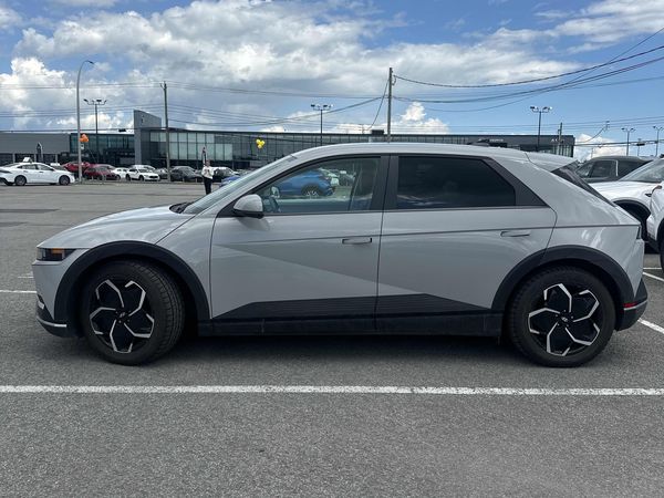 2024 Hyundai IONIQ 5 Preferred SEL