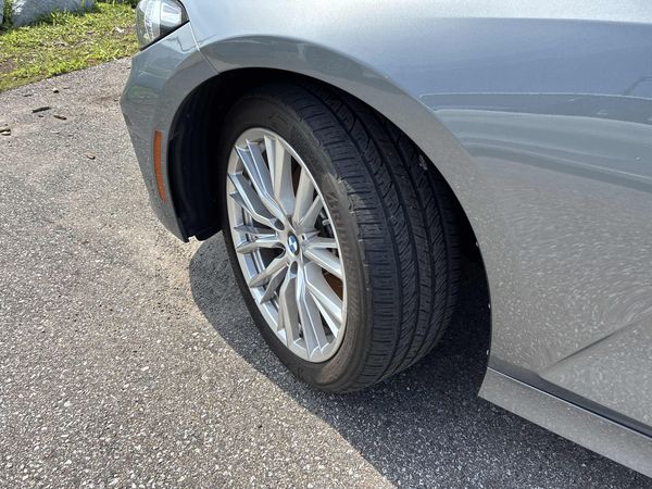 2023 BMW 3 Series 330i xDrive
