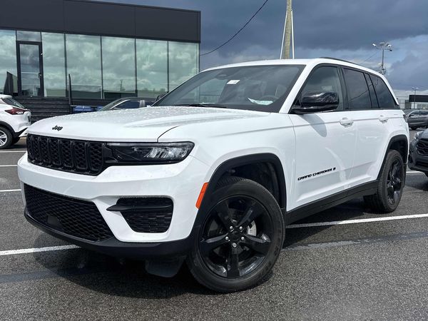 2025 Jeep Grand Cherokee Altitude