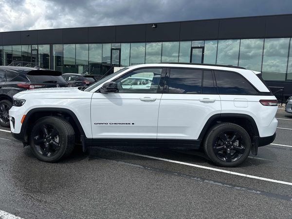 2025 Jeep Grand Cherokee Altitude Laredo, Altitude