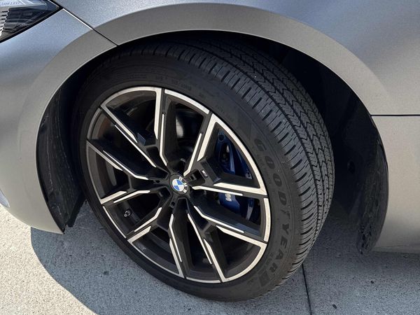2025 BMW i4 eDrive35