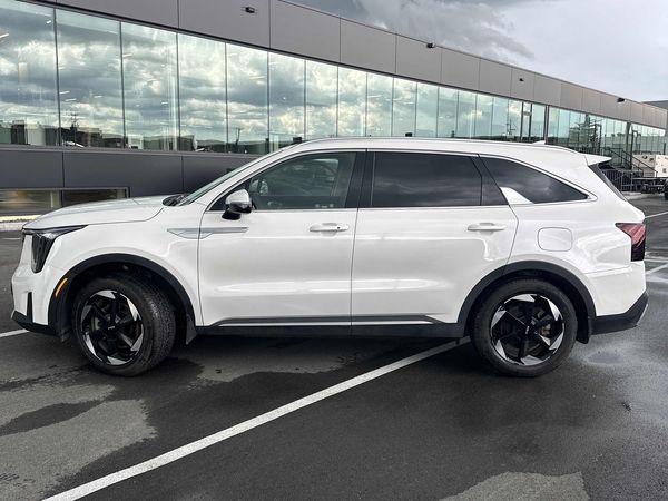 2025 Kia Sorento Hybrid EX