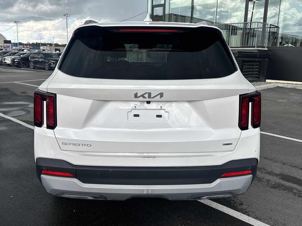 2025 Kia Sorento Hybrid EX