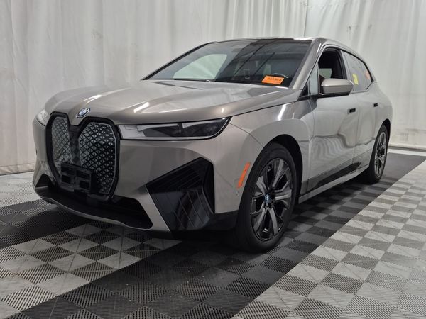 2023 BMW iX XDRIVE50