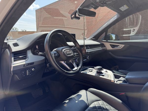 2019 Audi Q7 Technik quattro Prestige