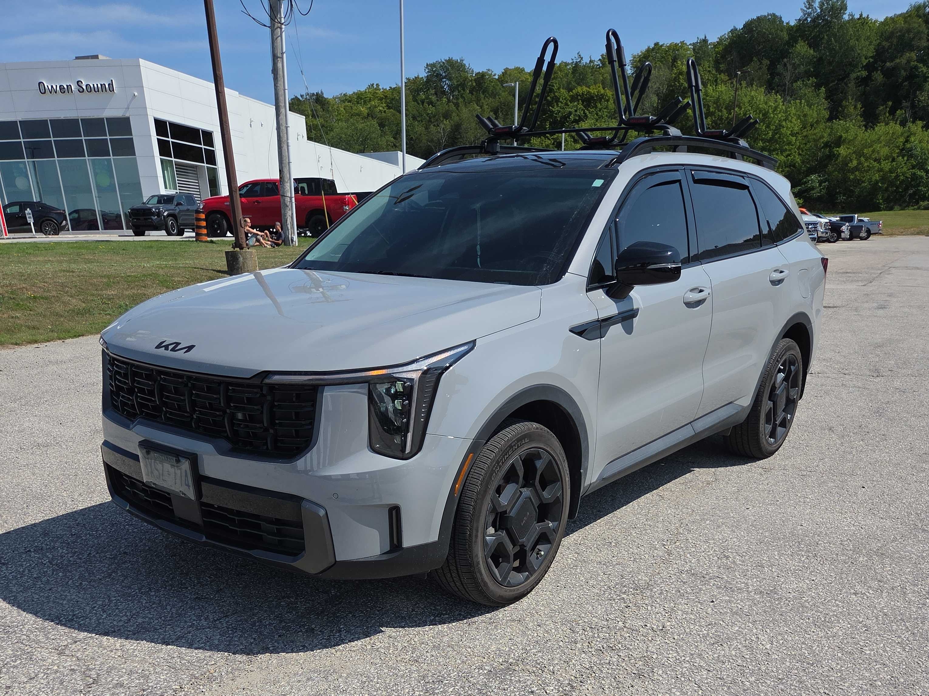 2025 Kia Sorento AWD EX; X-Line EX
