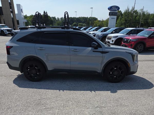 2025 Kia Sorento AWD EX; X-Line EX