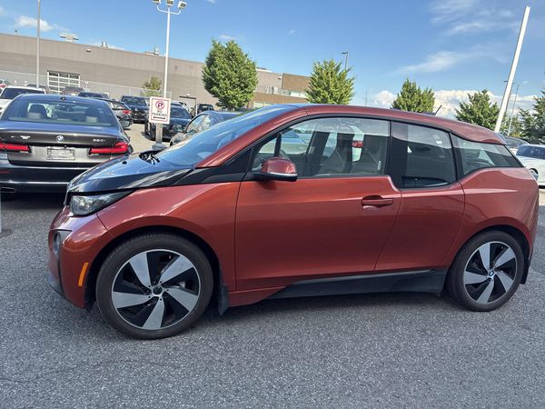 2014 BMW i3 4dr HB w/Range Extender Range Extender