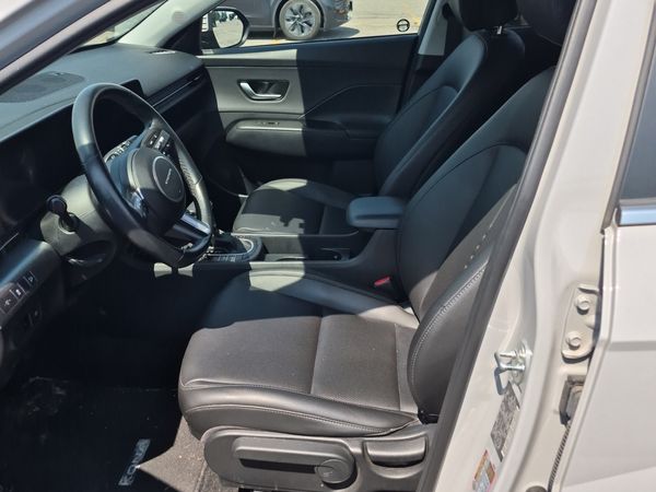 2024 Hyundai KONA PREFERRED SEL
