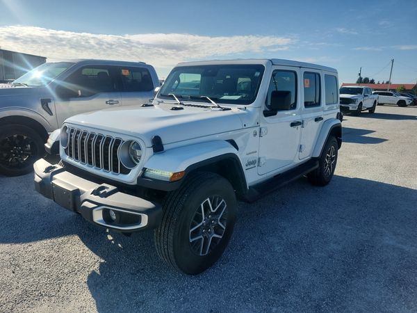 2024 Jeep Wrangler 4 Door 4x4 Sahara