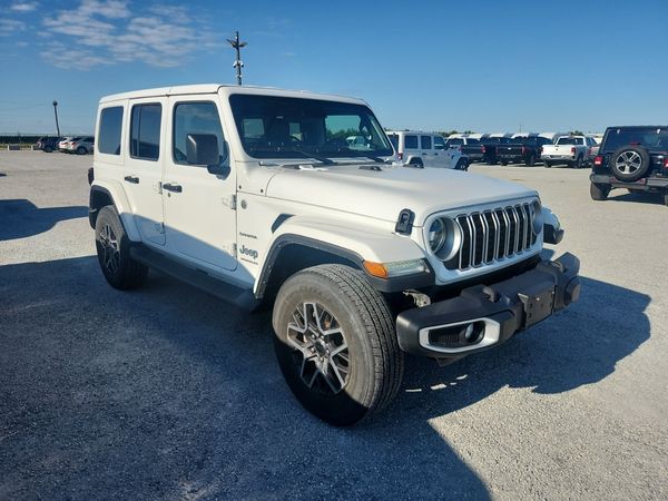 2024 Jeep Wrangler 4 Door 4x4 Sahara