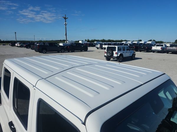 2024 Jeep Wrangler 4 Door 4x4 Sahara