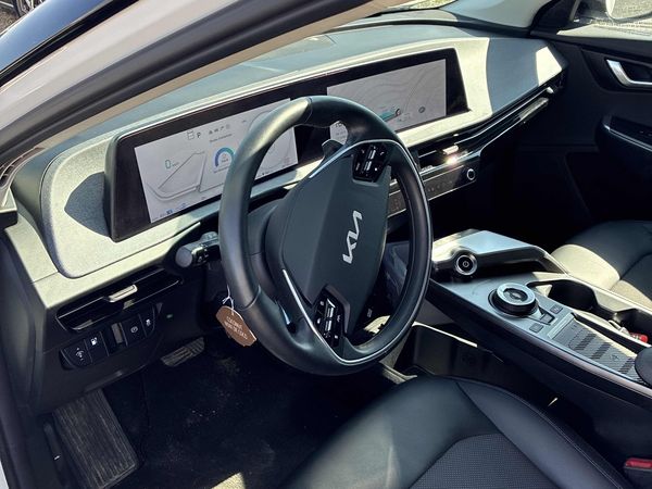 2024 Kia EV6 Wind RWD Light, Wind