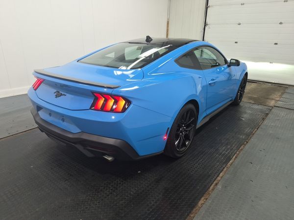2024 Ford Mustang ECOBOOST I4