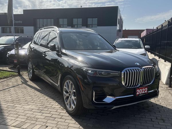 2022 BMW X7 xDrive40i