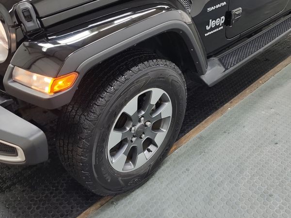 2023 Jeep Wrangler SAHARA