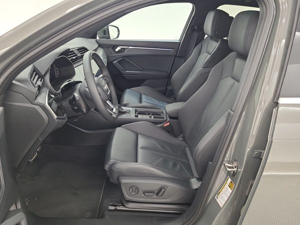 2025 Audi Q3 PROGRESSIV