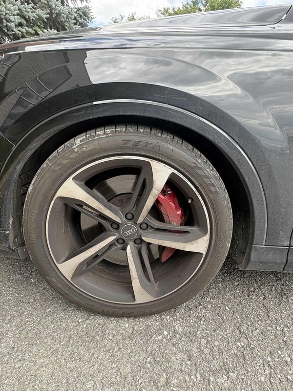 2023 Audi SQ7 4.0 TFSI quattro quattro Premium Plus