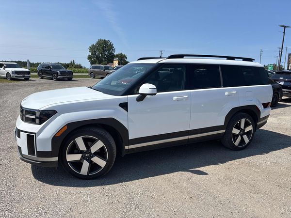 2025 Hyundai Santa Fe Luxury Limited