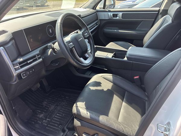 2025 Hyundai Santa Fe Luxury Limited