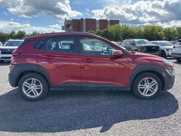 2022 Hyundai Kona Essential SE Without FCA